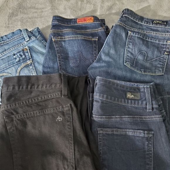 NEW FOLLOW GAME. READ ABOUT MY CLOSET JEANS SZ 0-18. SHOES. JEANS - Picture 4 of 9